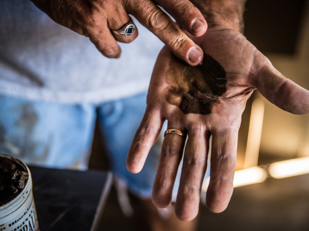 mud-on-hand.jpg